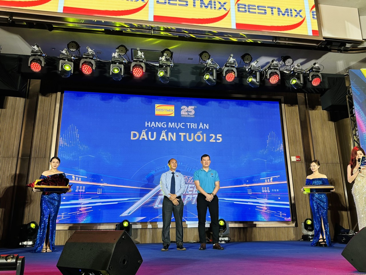 Bestmix kỷ niệm 25 năm – Vinh danh dấu ấn phát triển bền vững